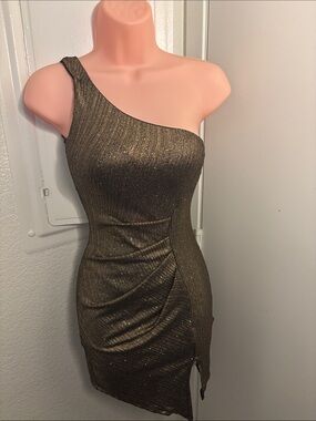 One-Shoulder Metallic Bronze Bodycon Dress